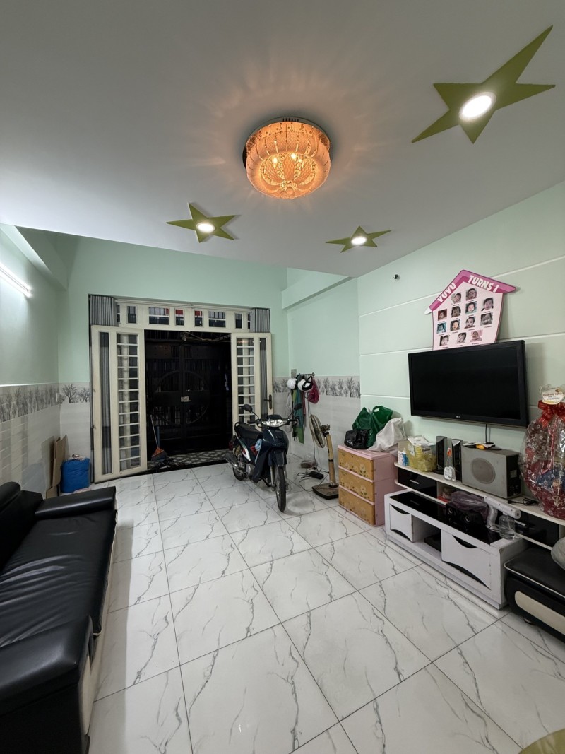 Bán nhà đẹp giá tốt 5 tầng 3PN 3WC, 36m2 Lê Đình Cẩn, BÌnh Tân, hoàn công A4 Chỉ 4.3 tỷ