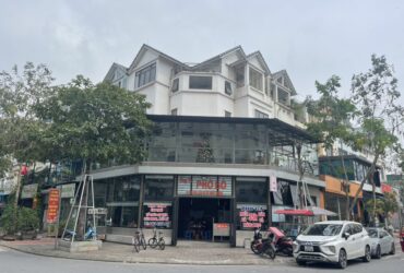 THẠCH BÀN 41 tỷ 150m LÔ GÓC 18m MẶT TIỀN KINH DOANH,LONG BIÊN