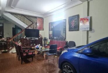 Nhà ngõ rộng Vũ Hữu 108mx4T, kinh doanh tốt, Giá giảm sốc 23.5 tỷ