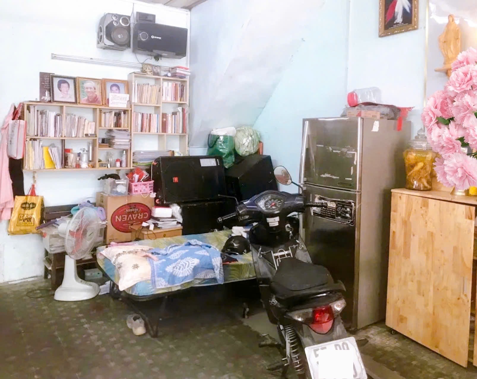 Bán NHÀ CŨ, 2 TẦNG, HẺM XE HƠI, PHẠM VĂN HAI, QUẬN TÂN BÌNH, 183 m2, 15 TỶ