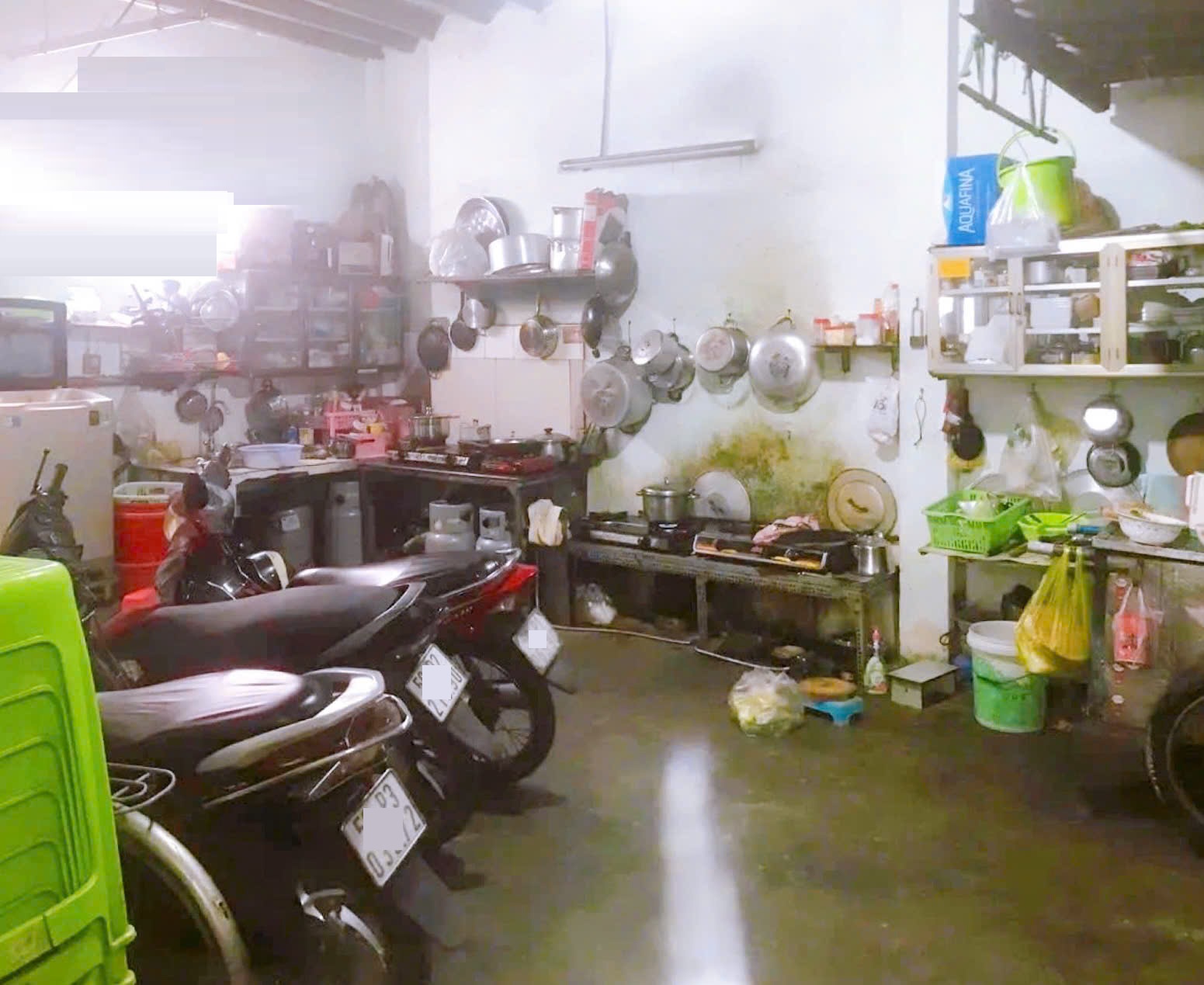 Bán NHÀ CŨ, 2 TẦNG, HẺM XE HƠI, PHẠM VĂN HAI, QUẬN TÂN BÌNH, 183 m2, 15 TỶ