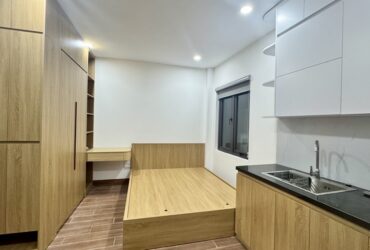 Bán nhà Hoàng Văn Thái, 60m2, 7 tầng, thang máy, 10 phòng cho thuê, full nội thất, 13,55 tỷ.