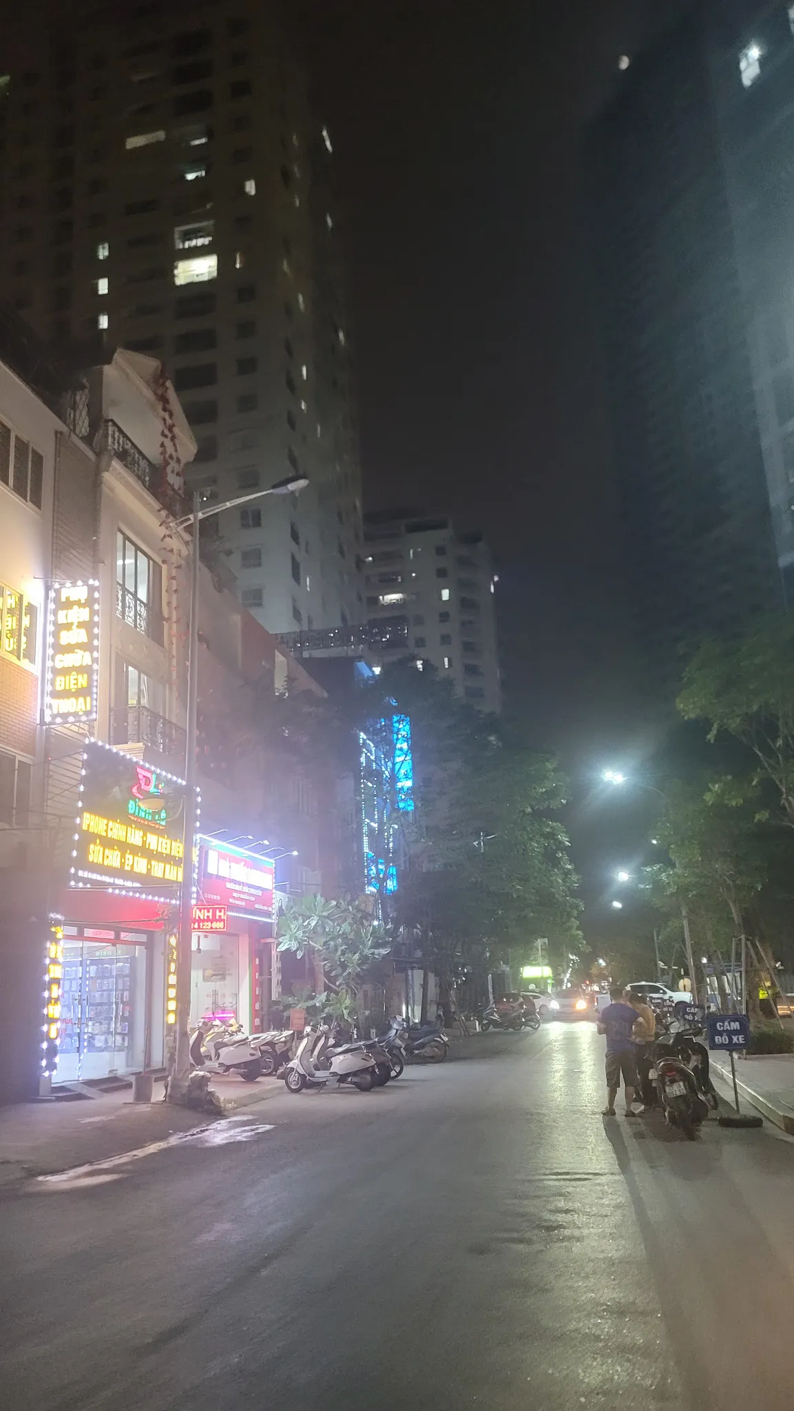 Khu đô thị văn khê, nhà mới hiện đang cho thuê, kinh doanh tốt, giao thông thuận lợi, an ninh tốt,