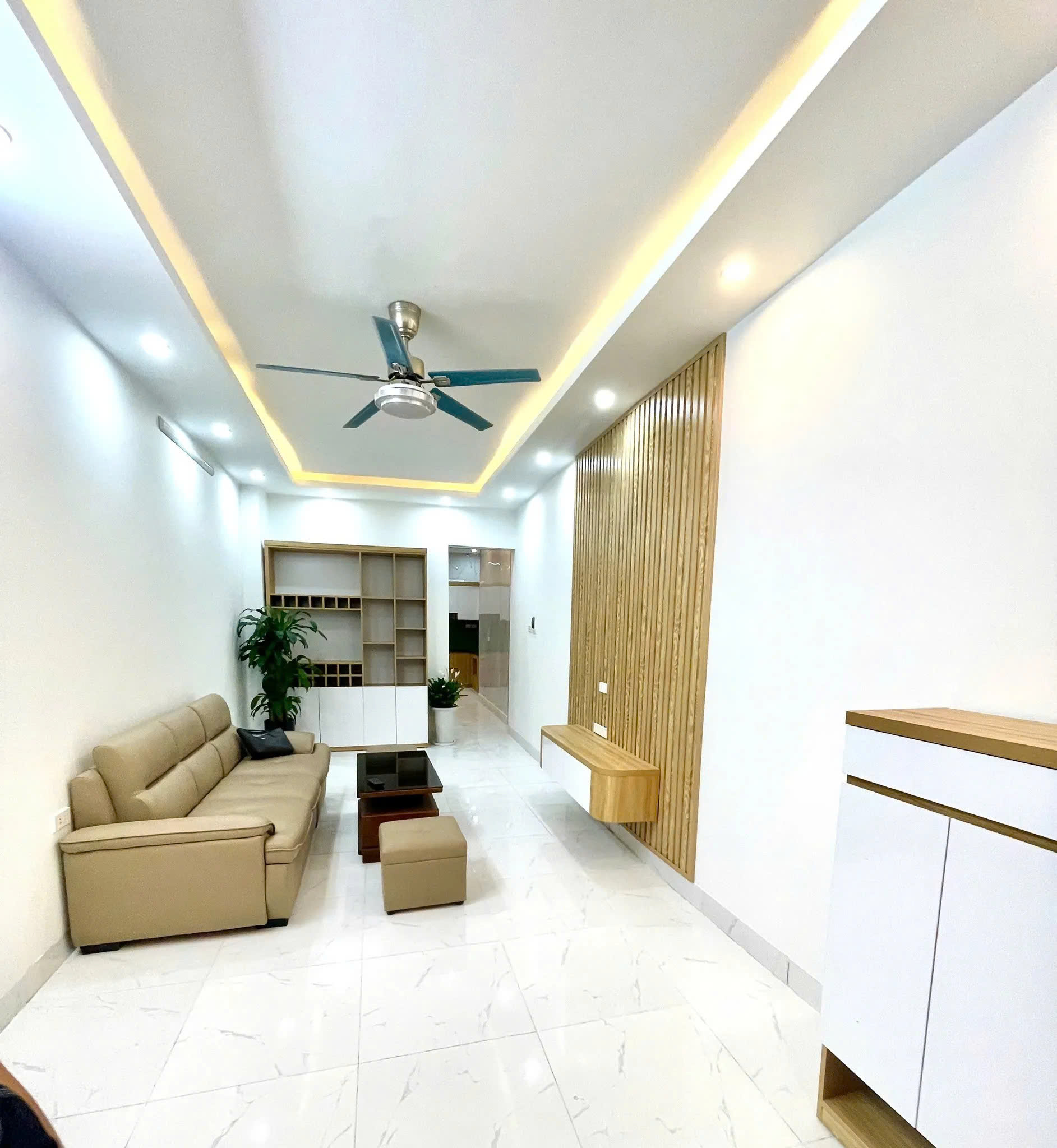 bán nhà  Hòa Bình 46m2  3 tầng. mặt tiền 3.2. giá  6.65 tỷ Đống Đa Hà Nội
