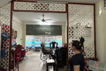Bán Nhà  Ngõ Quỳnh 37m2. 4 tầng. mặt tiền 5.1m.  giá8.5 tỷ.  Hai Bà Trưng Hà Nội