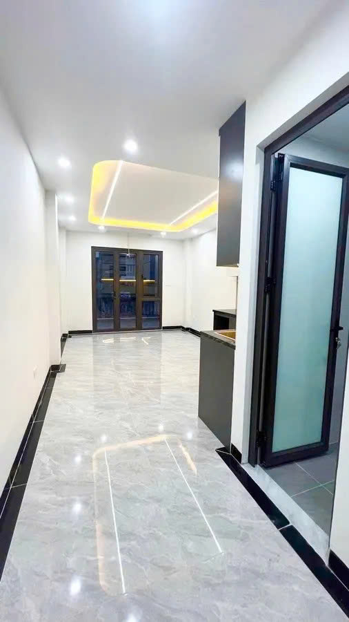 Bán Nhà Trần Khát Chân 41m2. 6 tầng, mặt tiền3.5m giá 8.9 tỷ Hai Bà Trưng Hà