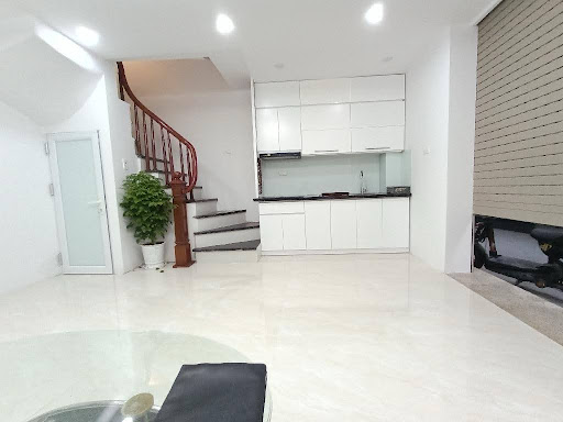 🏡 BÁN GẤP NHÀ MINH KHAI – MẶT NGÕ – KINH DOANH – 30m² – 3 TẦNG – NHỈNH 5 TỶ – ÔTÔ 29 CHỖ ĐỖ CÁCH VÀI BƯỚc
