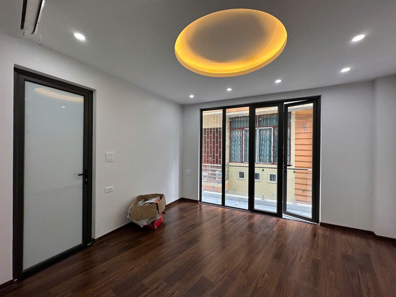 CHÍNH CHỦ BÁN NHÀ LÔ GÓC MẶT NGÕ MINH KHAI – 60M2 – 6 TẦNG THANG MÁY – KINH DOANH – TRƯỚC NHÀ 4M CHỈ 16.X TỶ