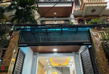 SIÊU PHẨM THÁI THỊNH NHÀ ĐẸP KINH DOANH TỐT40M GIÁ 12 TỶ