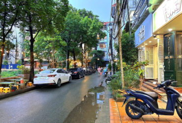 Vỉa hè ,vieww hồ,thông ,kinh doanh siêu đỉnh,phân lô 2 thoáng o to,tại Chùa Láng ,Đống Đa,57m2,5T,nhỉnh 28 tỷ