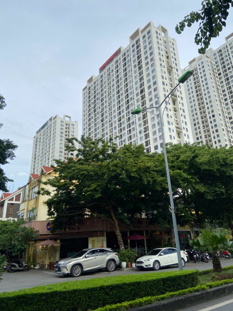 SIÊU PHẨM 8m MẶT TIỀN  9 TẦNG MẶT PHỐ CẦU GIẤY  GIÁ 75 TỶ
