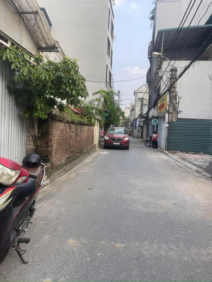 BÁN ĐẤT LẠC LONG QUÂN, PHỐ MỚI RỘNG Ô TÔ DỪNG TRÁNH ĐỖ, MẶT TIỀN 9.5M, Ô TÔ, 203 M CHỈ 95 TỶ