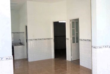 Bán nhà 2 mặt tiền hẻm xe hơi Linh Đông, diện tích 136m2, hơn 7 tỷ