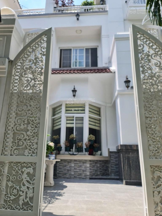 BÁN BIỆT THỰ CAO CẤP, 153M2 – 3 TẦNG 8.5x18M, ĐƯỜNG 12M, THÔNG THOÁNG, GIÁP QUẬN 8 – 14.5 TỶ (TL)