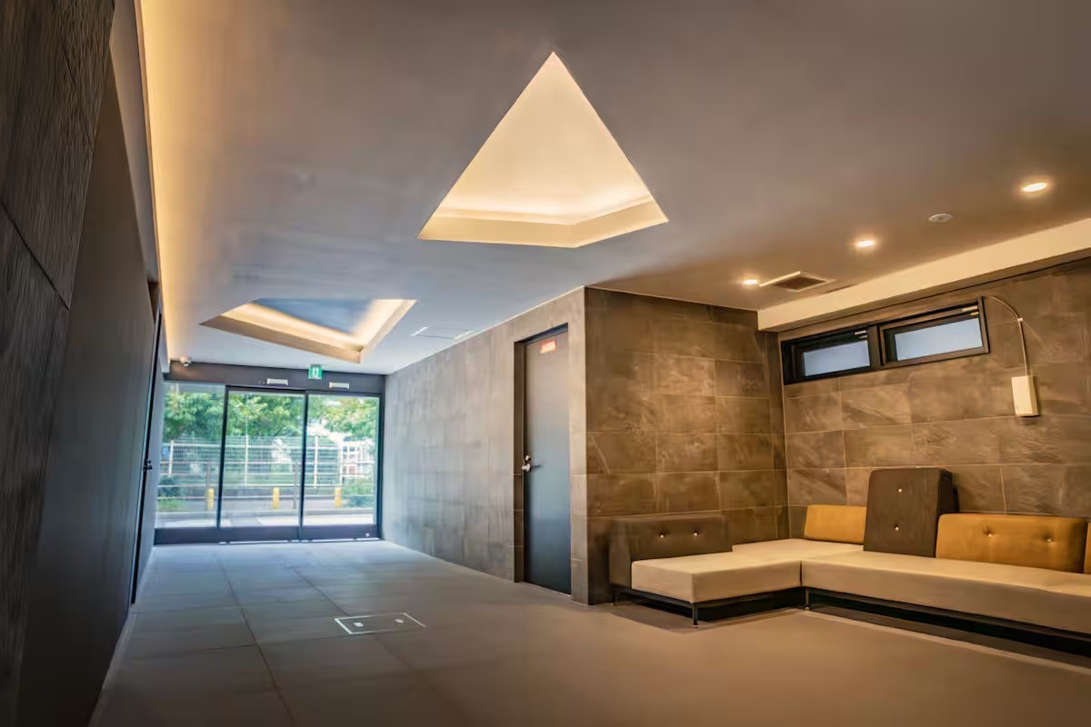 Bán tòa nhà 217m2 – 11 tầng – view hồ Trúc Bạch – MP Nguyễn Khắc Hiếu – 158 tỷ