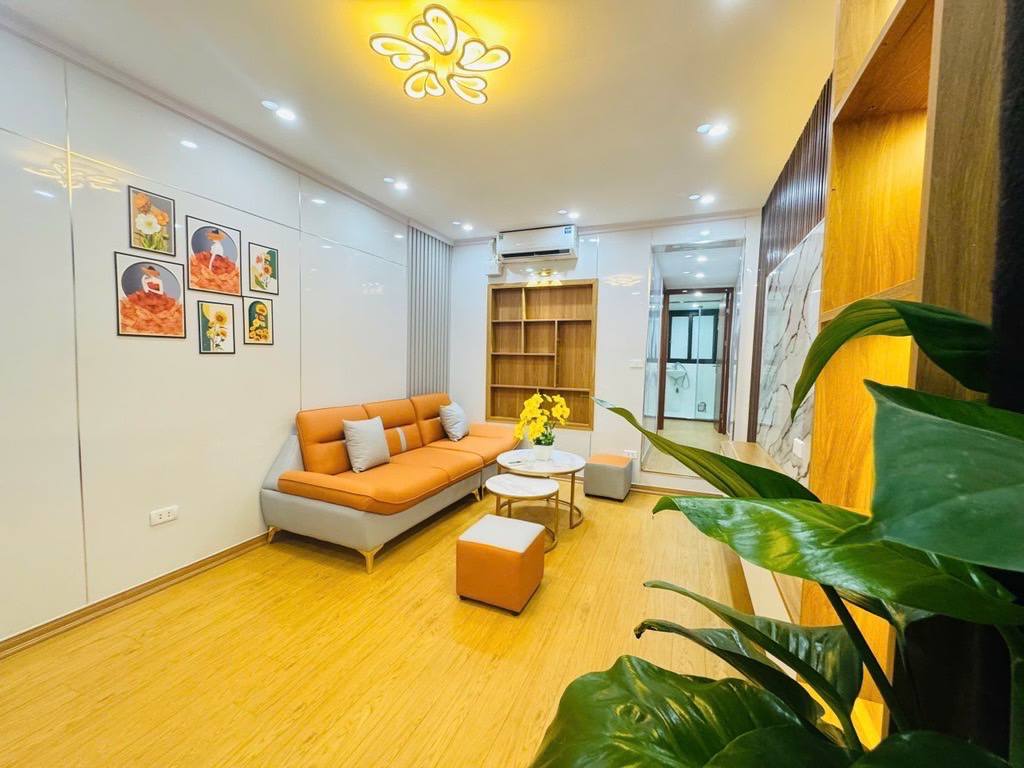 🔥 Ở PHỐ THÁI THỊNH CÓ CĂN TẬP THỂ ĐẸP NHƯ CHUNG CƯ –55m² CHỈ 3.3 TỶ