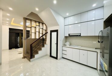 Bán nhà Khương Trung- Vài bước ra phố – 3 thoáng – Nhà giữ tiền- 35m2