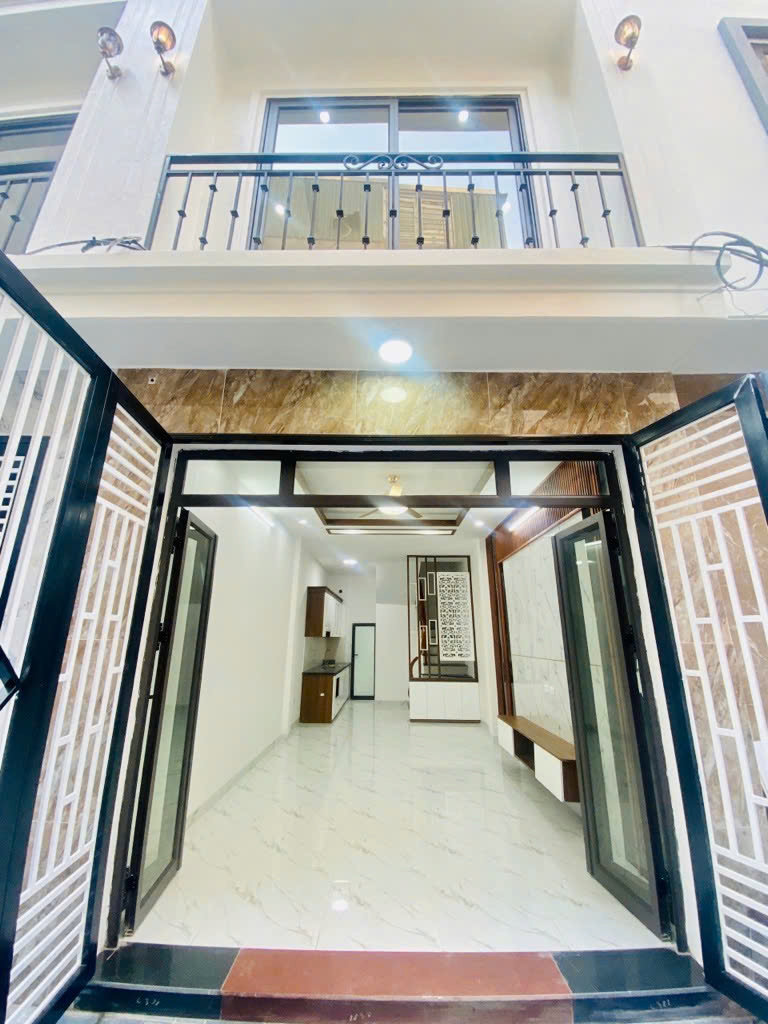 HIẾM -B.ÁN N.HÀ TT VĨNH HƯNG, HOÀNG MAI – Ô TÔ ĐỖ CỔNG -NHÀ MỚI KENG