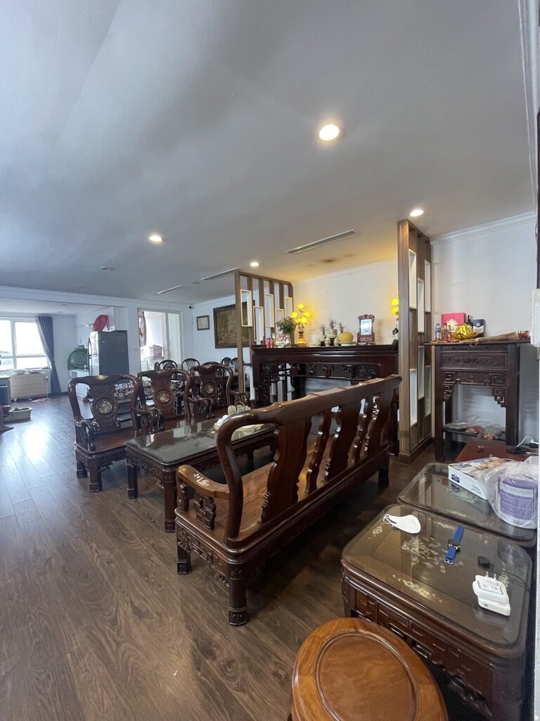 CC Sapphire PaLace 4 Chính Kinh 130m2, 3N2VS, full nội thất đẹp. Giá 9 tỷ