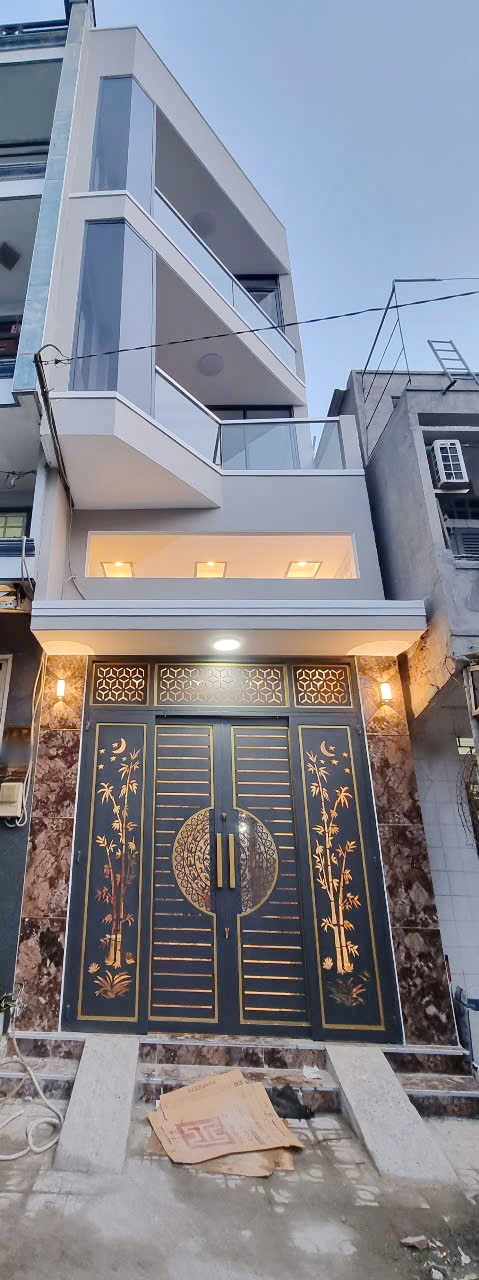 Nhà mặt tiền số 34 Đường 14 Phường 4 Quận 8, Giá 9.9 tỷ