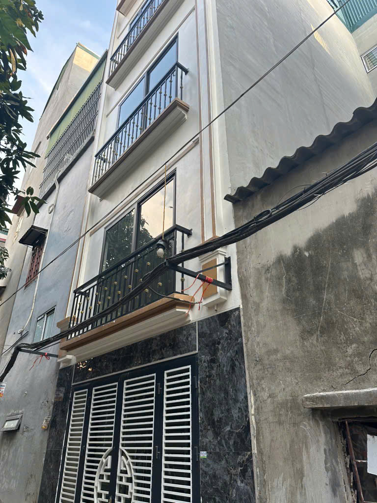 BÁN NHÀ  ĐẸP 6 TẦNG 4 NGỦ – Ô TÔ VÀO NHÀ – GIÁ TỐT TẠI LĨNH NAM