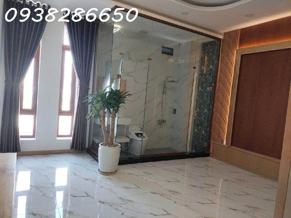 TRUNG TÂM QUẬN 12  – KHU PHÂN LÔ CAO CẤP – ĐƯỜNG NGUYỄN ẢNH THỦ –  HẺM XE HƠI  – 5 LẦU  – 5PN –  1 PT – DT 6M x 10M – GIÁ  6 TỶ 880
