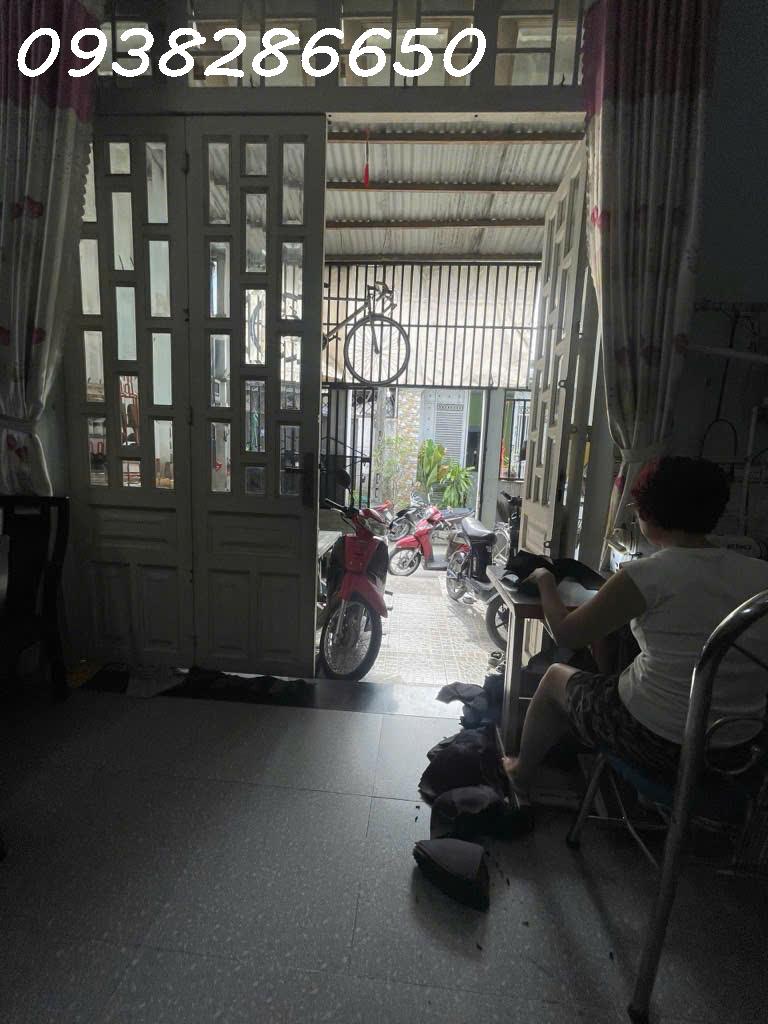 NHÀ MẶT TIỀN ĐƯỜNG NGUYỄN THỊ ĐẶNG PHƯỜNG TÂN THỚI HIỆP Q12, DT, 108M2 , GIÁ 50 TRIỆU/M2