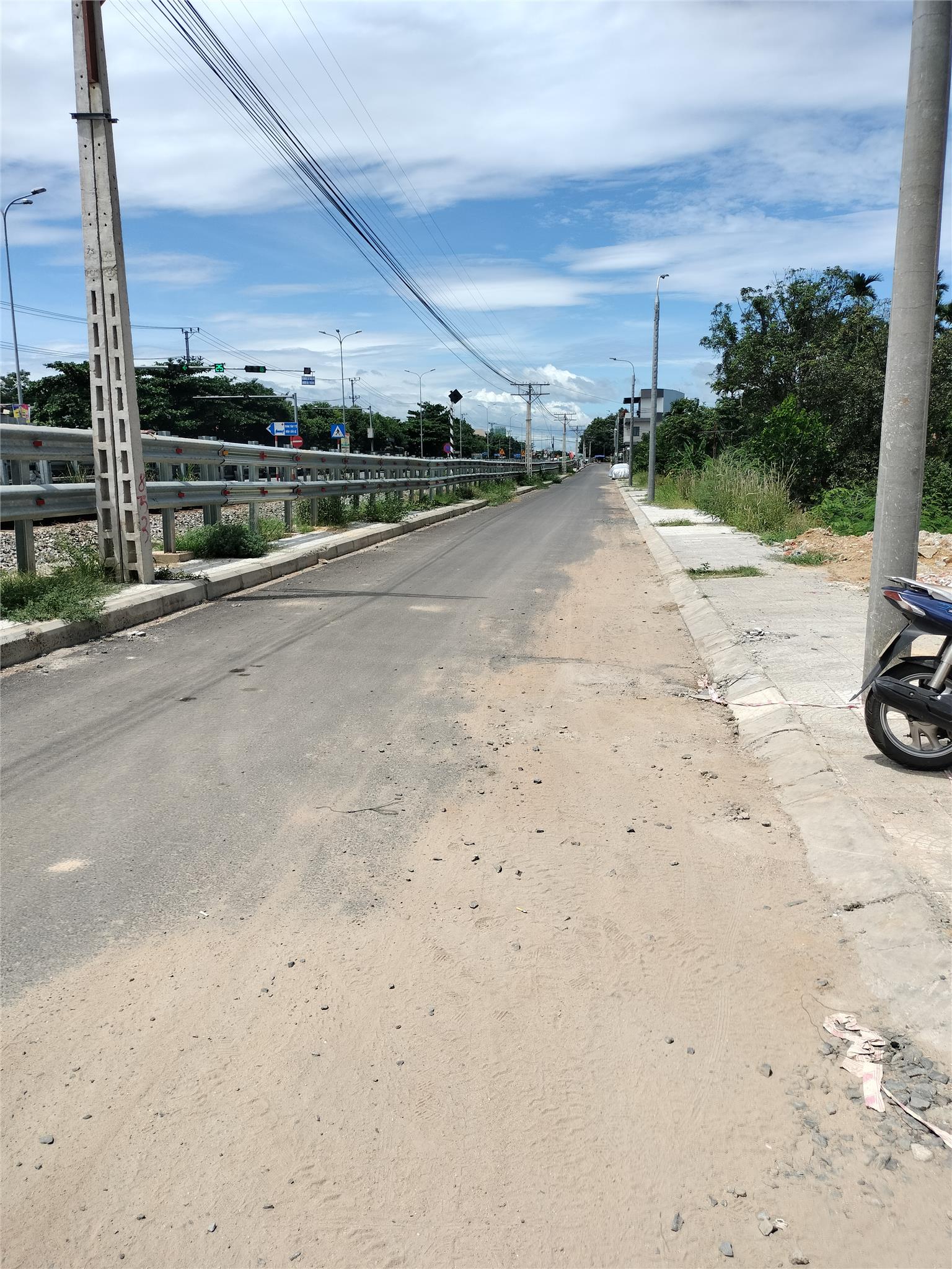 🌟 ĐẤT MẶT TIỀN TRƯỜNG CHINH – CẨM LỆ, Ở VÀ KINH DOANH ĐỈNH – GIÁ CỰC TỐT!