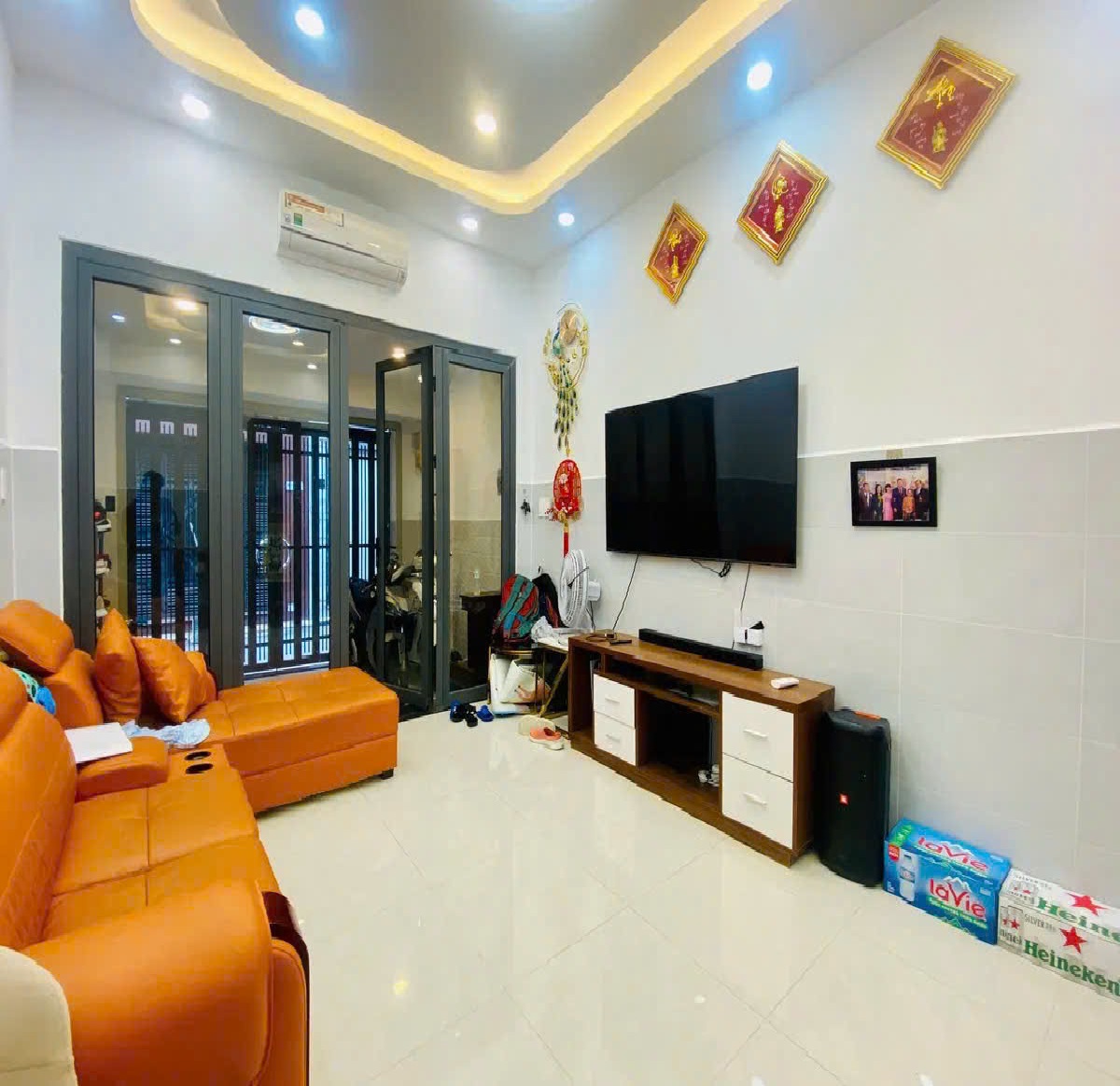 NHÀ MỚI – 4 TẦNG – HXH – HUỲNH VĂN BÁNH – QUẬN PHÚ NHUẬN – SỔ VUÔNG 127 m2 – 9.5 TỶ