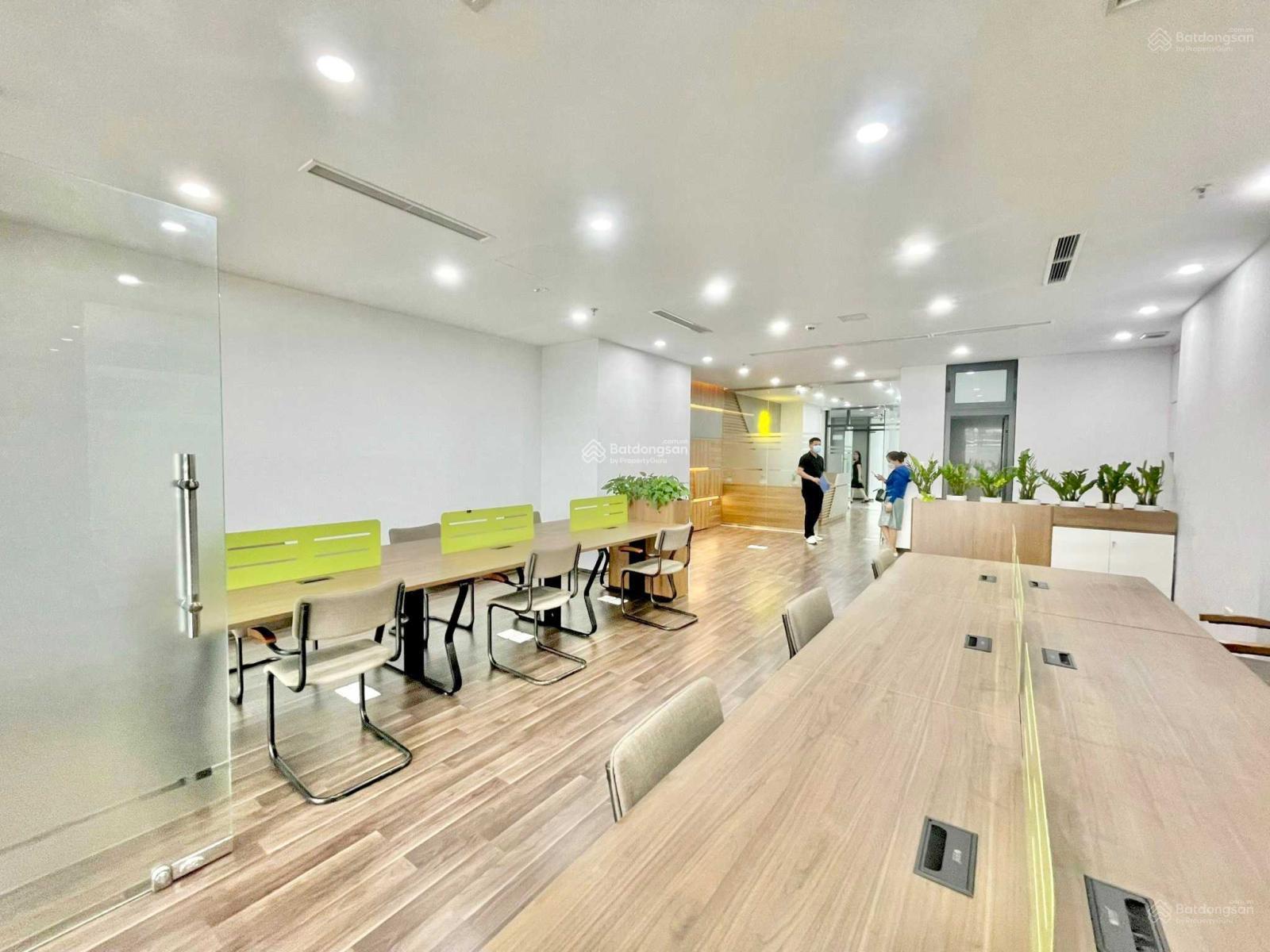 Hiếm! Cho thuê văn phòng tại số 2 ngõ 41 Thái Hà, 75 triệu, diện tích 1 tầng 120m2, 6 tầng