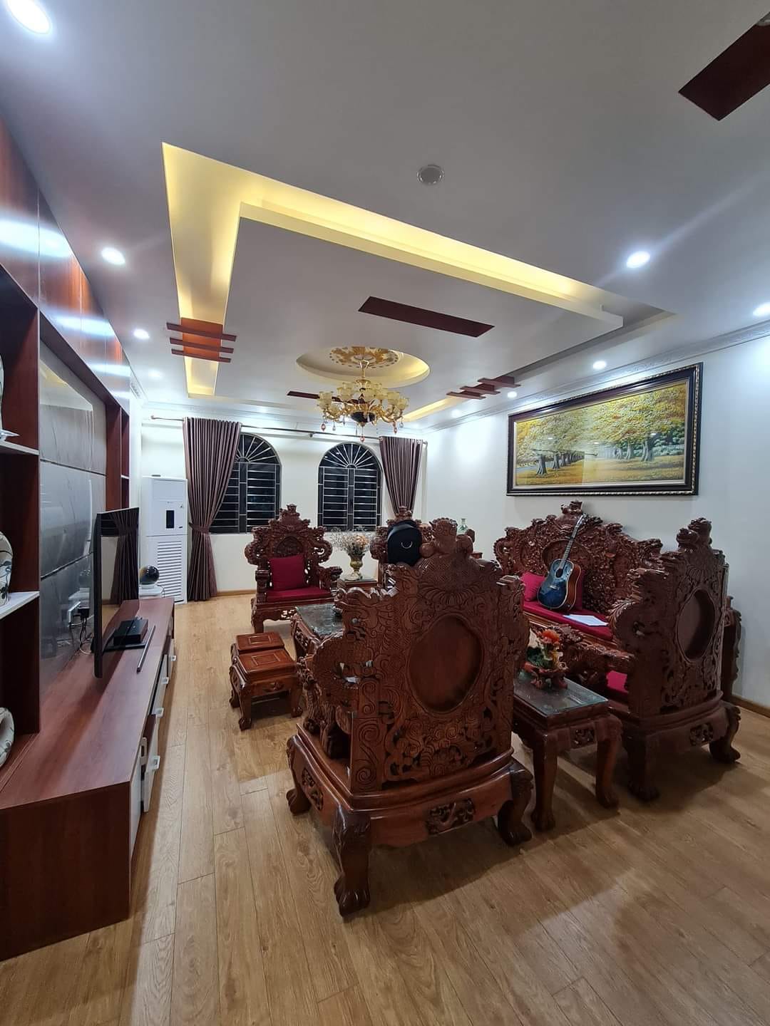 NHÀ ĐẸP THỤY PHƯƠNG – 70M2 X 3 TẦNG – MẶT TIỀN KHỦNG 15M – GẦN PHỐ – CHỈ 8.4 TỶ