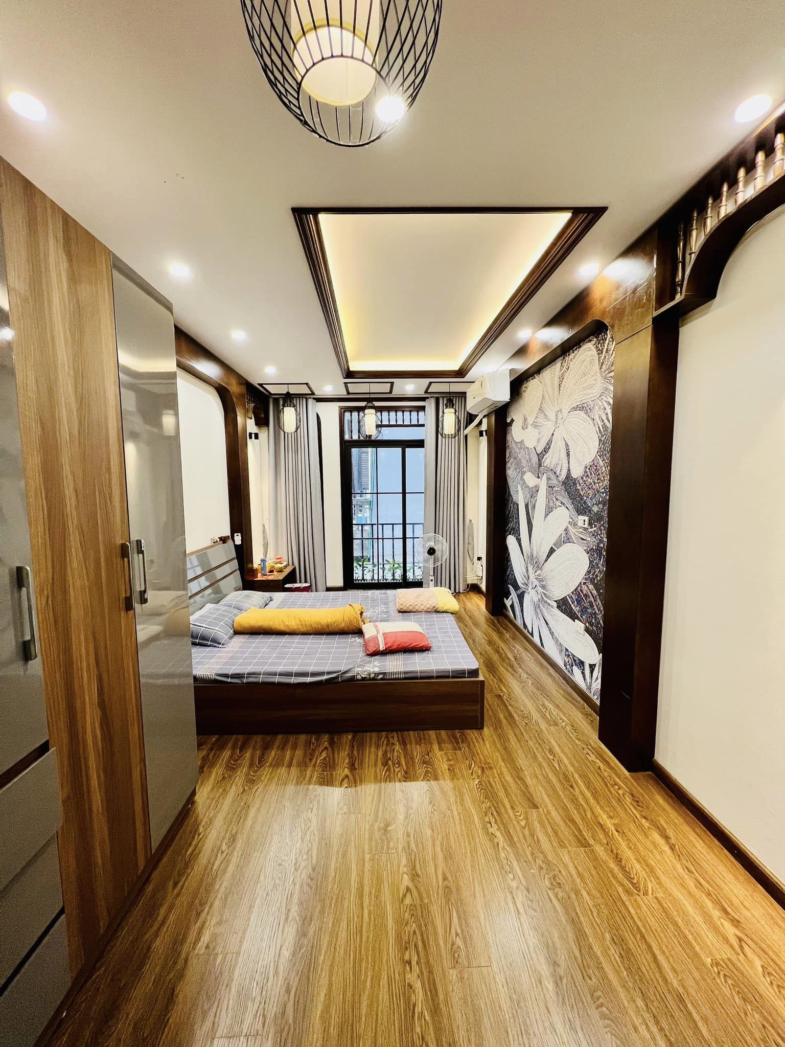 Nhà Thụy Phương – 35/42 x 4 tầng – Ô tô tránh – Vỉa hè – 9,5 tỷ