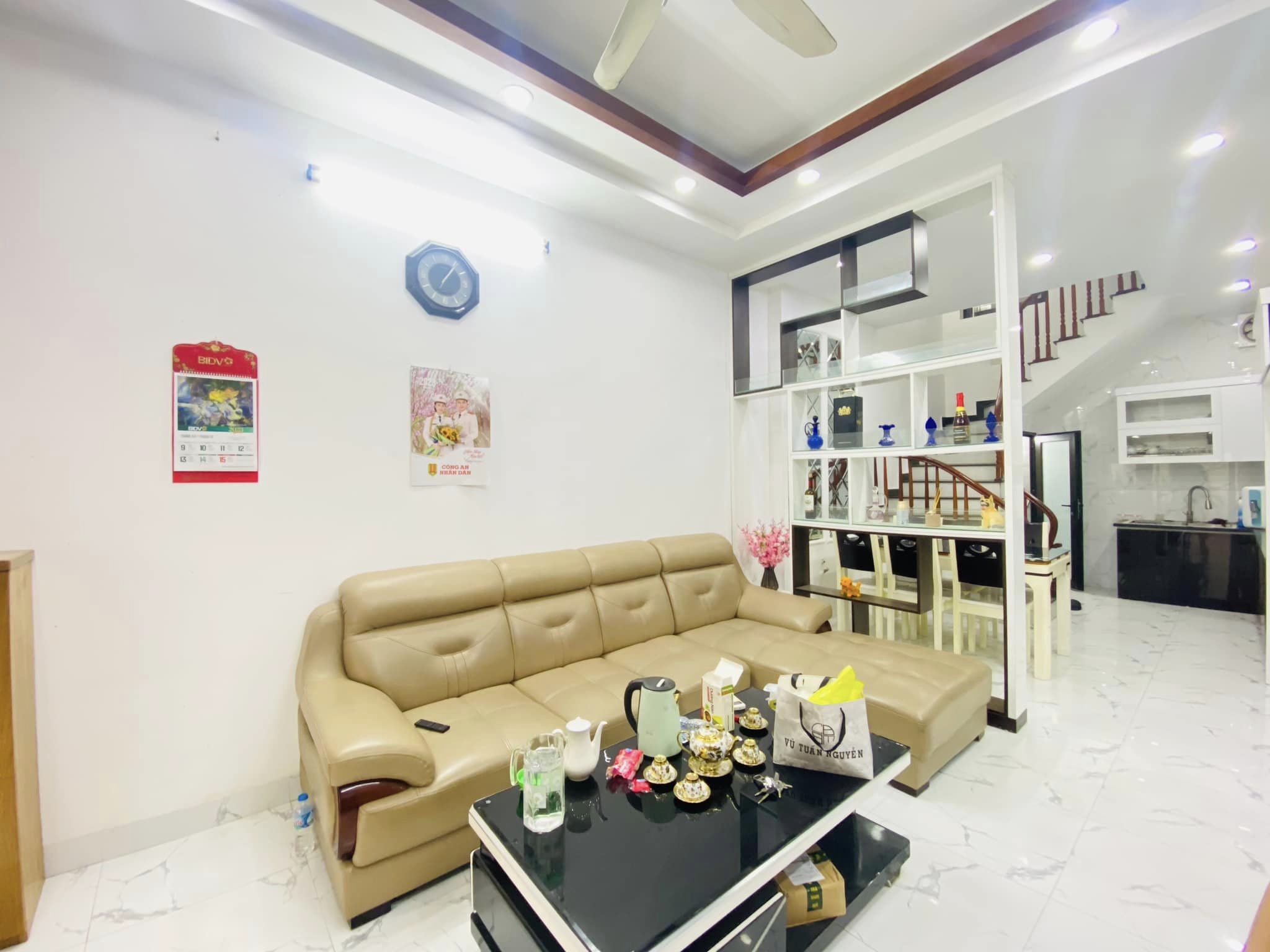 CHÚ LỘC CẦN BÁN GẤP – NHÀ ĐẸP THỤY PHƯƠNG – 32/46m2 – Ô TÔ LÙI TẬN CỬA – 5 TẦNG – 6,4 TỶ