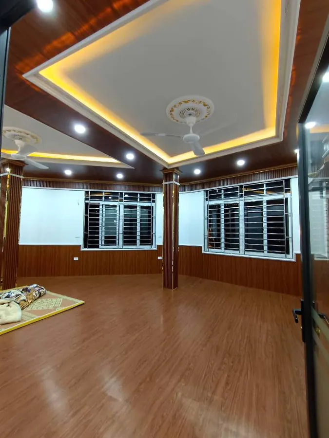 RẺ CÓ 102 PHỐ Tam Khương, Đống Đa, Hà Nội, 59m2 giá 11 tỷ Ô TÔ KINH DOANH.