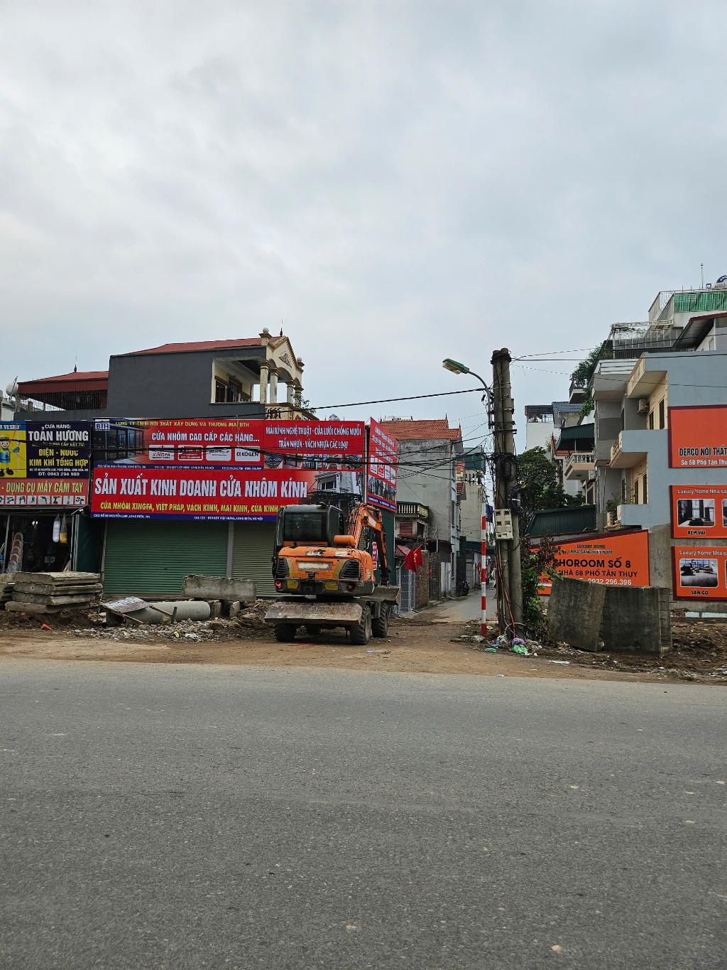 NGUYỄN LAM,LONG BIÊN 50 tỷ 230m MẶT TIỀN 10m CÁCH 1 NHÀ RA MẶT PHỐ