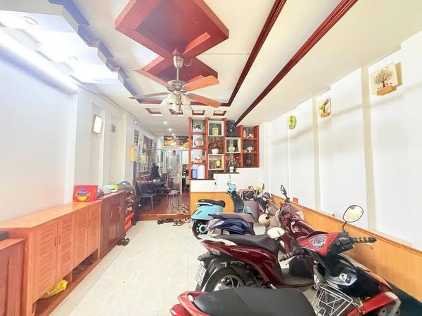 CẦU GIẤY! MỘT NHÀ RA PHỐ – NGÕ Ô TÔ THÔNG CÁC NGẢ – THANG MÁY –  – SỔ ĐỎ HOA KHÔI