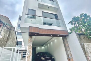 BÁT KHỐI,LONG BIÊN 9tỷ 50m, GARA Ô TÔ,NHÀ MỚI 6 TẦNG