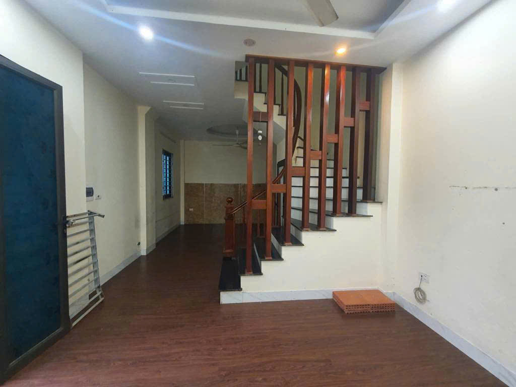 YÊN NGHĨA QUANG TRUNG GIẢM CHÀO 200TR CHỈ CÒN 5 TỶ 200TR VỚI 36M VUÔNG ,GẦN BẾN XE YÊN NGHĨA ,NHÀ ĐẸP,CHỈ VÀI BƯỚC RA QL 6