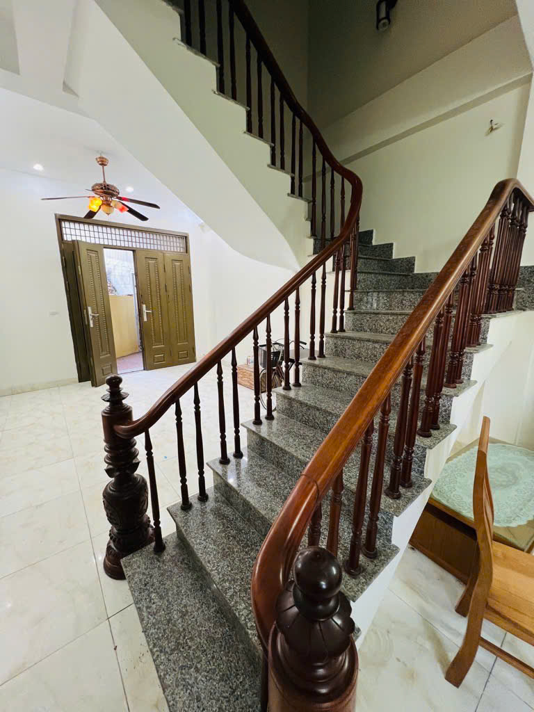 YÊN NGHĨA HÀ ĐỘNG ,LÔ GÓC 3 MẶT THOÁNG – NHÀ DÂN XÂY TÂM HUYẾT -FULL NỘI THẤT – DÂN TRÍ CAO 48M CHỈ VỚI 6 TỶ