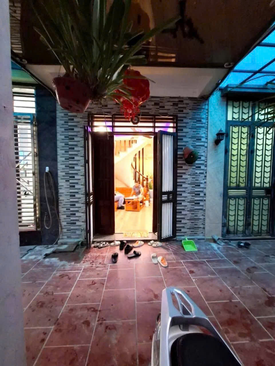 SIÊU HIẾM PHÚ LƯƠNG – HÀ ĐÔNG, 48M CHỈ VỚI 8 TỶ – NHÀ ĐẸP – GIÁ TỐT -NGÕ THÔNG – GẦN PHỐ – DÂN TRÍ CAO – CÓ PCCC