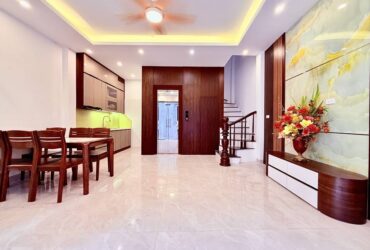 BÁN NHÀ ĐÔNG NGẠC – 59M x 7 TẦNG THANG MÁY – Ô TÔ TRÁNH – DÒNG TIỀN 60TR/THÁNG – CHỈ 9.5 TỶ. 0968669247