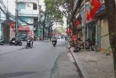 Bán nhà phố Tô Vĩnh Diện – Sát ô tô tránh – Phân lô quân đội- Nở hậu – Nhà mới kính coong-  37m2