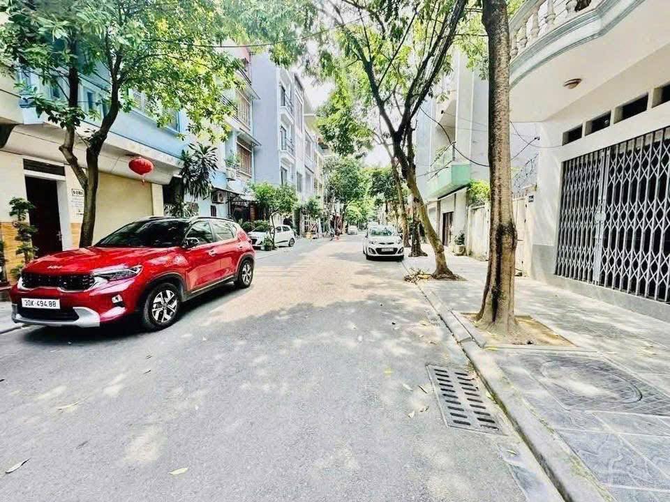 BÁN NHÀ XUÂN LA – 58M x 6 TẦNG THANG MÁY – PHÂN LÔ – Ô TÔ ĐỖ CỬA – KINH DOANH – 14.7 TỶ. 0968669247