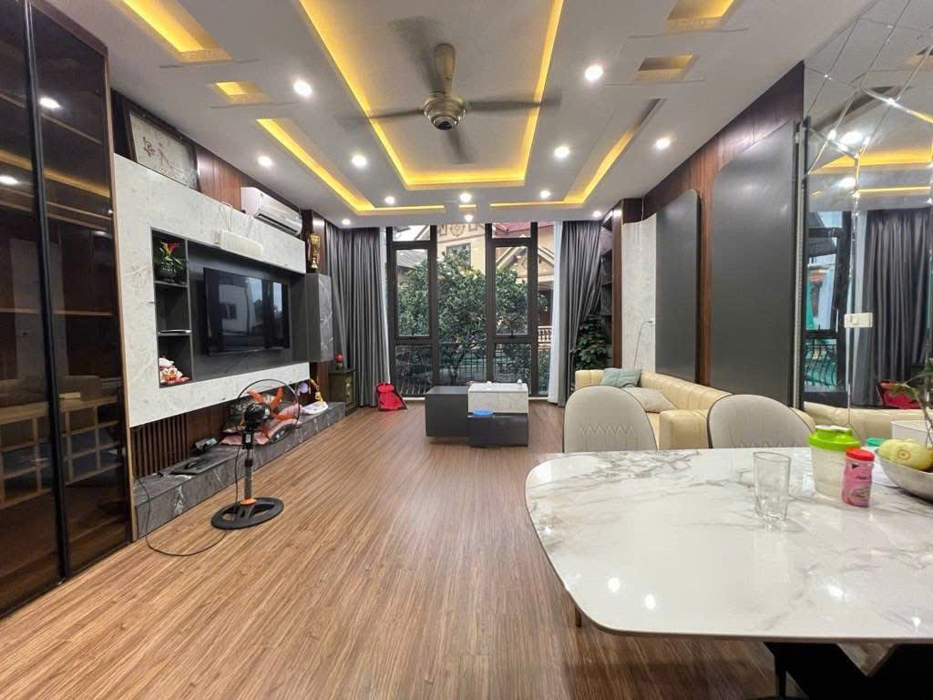 BÁN NHÀ XUÂN LA 60M²*7 TẦNG THANG MÁY, LÔ GÓC, Ô TÔ, VỈA HÈ RỘNG, KINH DOANH, CHỈ 14.7 TỶ