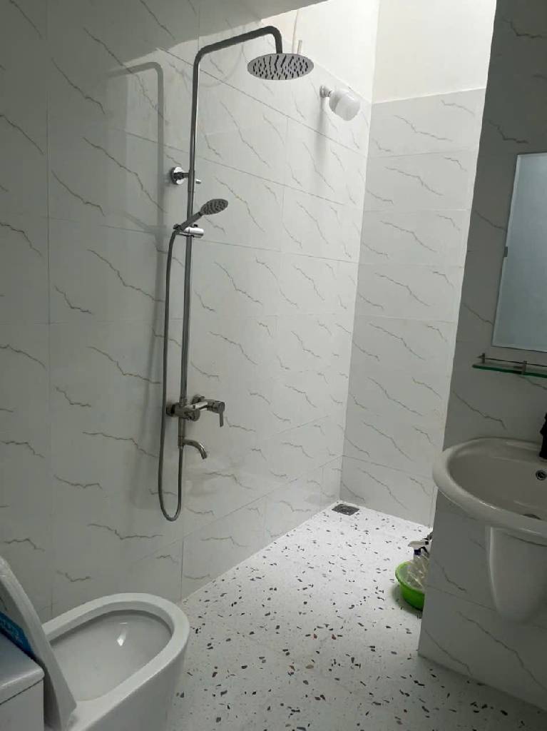 Bán nhà MTKD Lê Văn Tách Thủ Đức, 92m2 , hxh, giá chỉ 5 tỷ 100  ( TL )