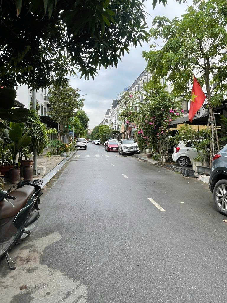 LACASTA KHU ĐÔ THỊ VĂN PHÚ HÀ ĐÔNG – SIÊU PHẨM 75M CHỈ NHỈNH 23 TỶ -VỊ TRÍ ĐẮC ĐỊA KINH DOANH VĂN PHÒNG – NHÀ 2 MẶT TIỀN