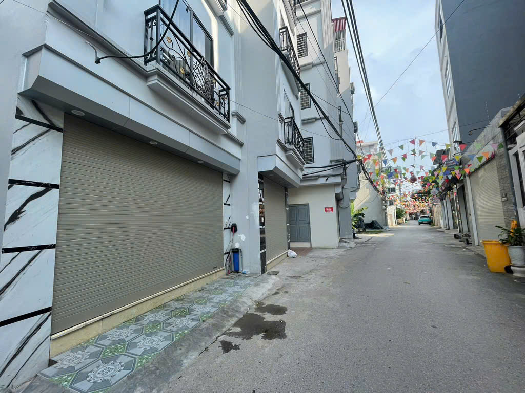 NÓNG HƠN CẢ NẮNG HÈ – RẺ NHẤT YÊN NGHĨA HÀ ĐÔNG-  71M CHỈ HƠN 6 TỶ – NGÕ Ô TÔ THÔNG –  THOÁNG TRƯỚC SAU – NHÀ RỘNG Ở SƯỚNG