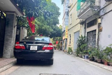 NGUYỄN VĂN CỪ,LONG BIÊN 10 tỷ 50m MẶT TIỀN 5m NGÕ Ô TÔ,NHÀ C4 CŨ