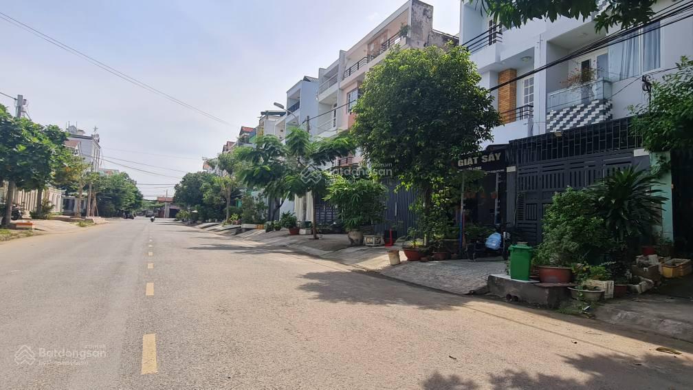 BÁN NHÀ MT ĐƯỜNG 20M, 4 TẦNG (4x22M), 10 PHÒNG CHO THUÊ 16 TRĐ/THÁNG – CHỈ 8.3 TỶ (TL), P.7, QUẬN 8