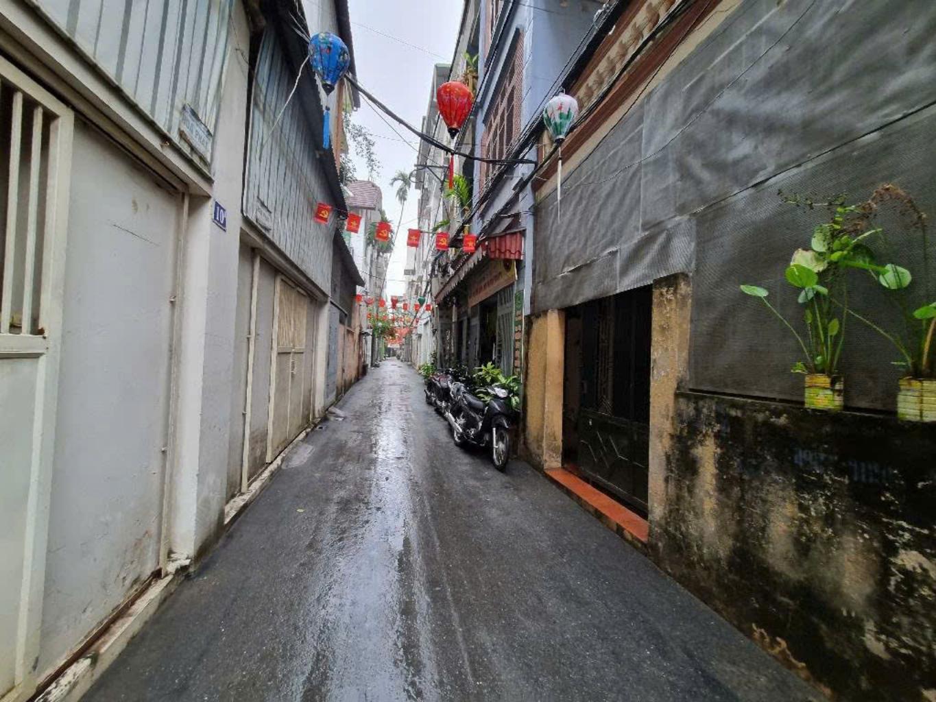 BÁN NHÀ PHÂN LÔ Ô TÔ – LÔ GÓC – THÔNG SỐ VÀNG TẠI TÂY HỒ – Diện tích: 100m² , Mặt tiền: 7.4m, Giá: 21.5 tỷ